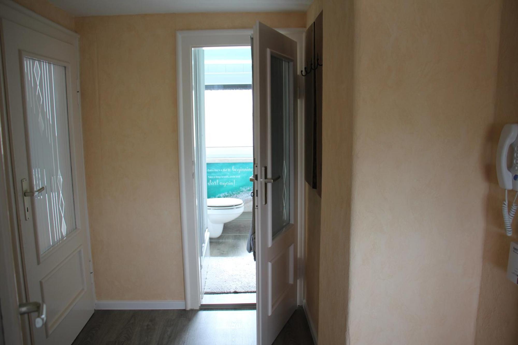 Elpida Apartment